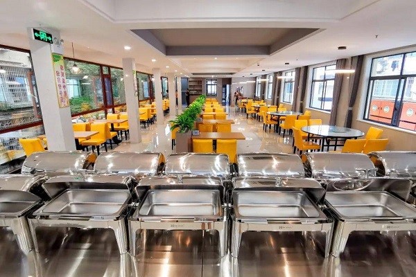 食堂软文图3