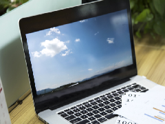 适合初创品牌的自媒体发稿平台如